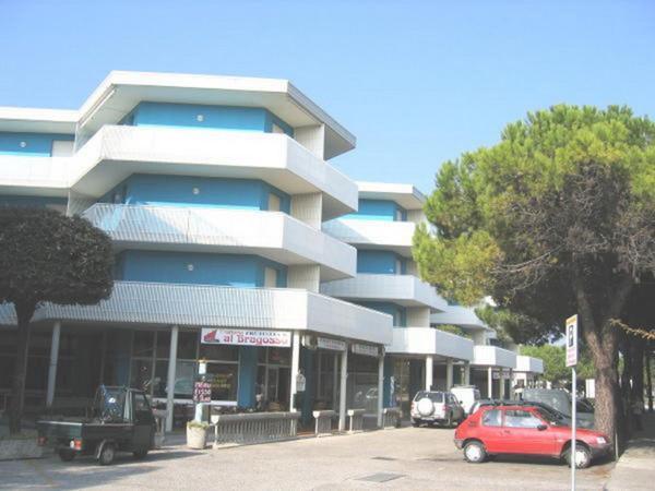 Condominio Simma 2 Бибионе Екстериор снимка